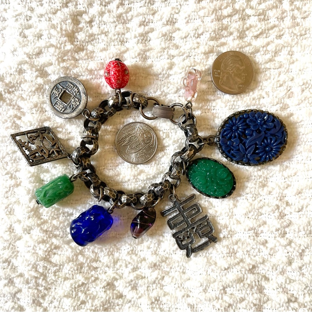 Vintage | Napier | Asian Oriental Motif | Jeweled Dangling Bracelet